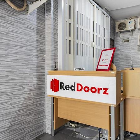 Reddoorz @ Jemursari Surabaya 2 Zewnętrze zdjęcie
