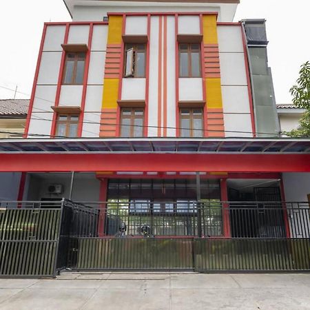 Reddoorz @ Jemursari Surabaya 2 Zewnętrze zdjęcie